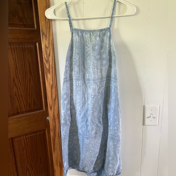 Thread & Supply Denim-Like Paisley Print Dress - Picture 7 of 8